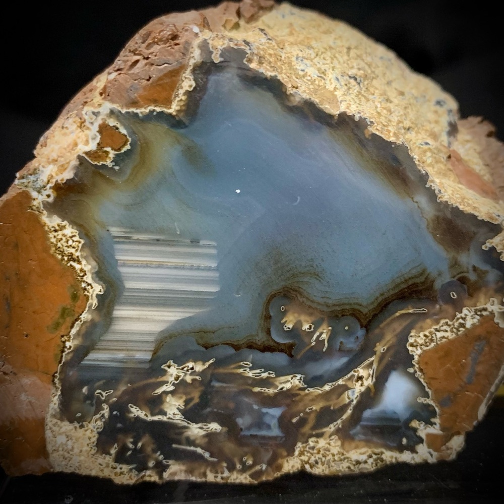 💗Banded Chalcedony Agate Slice – Natural Cut Face w/ Raw Rind